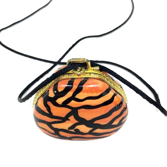 Vintage Faux Limoge Porcelain Animal Print Purse Necklace w Accessories - Picture 4 of 8